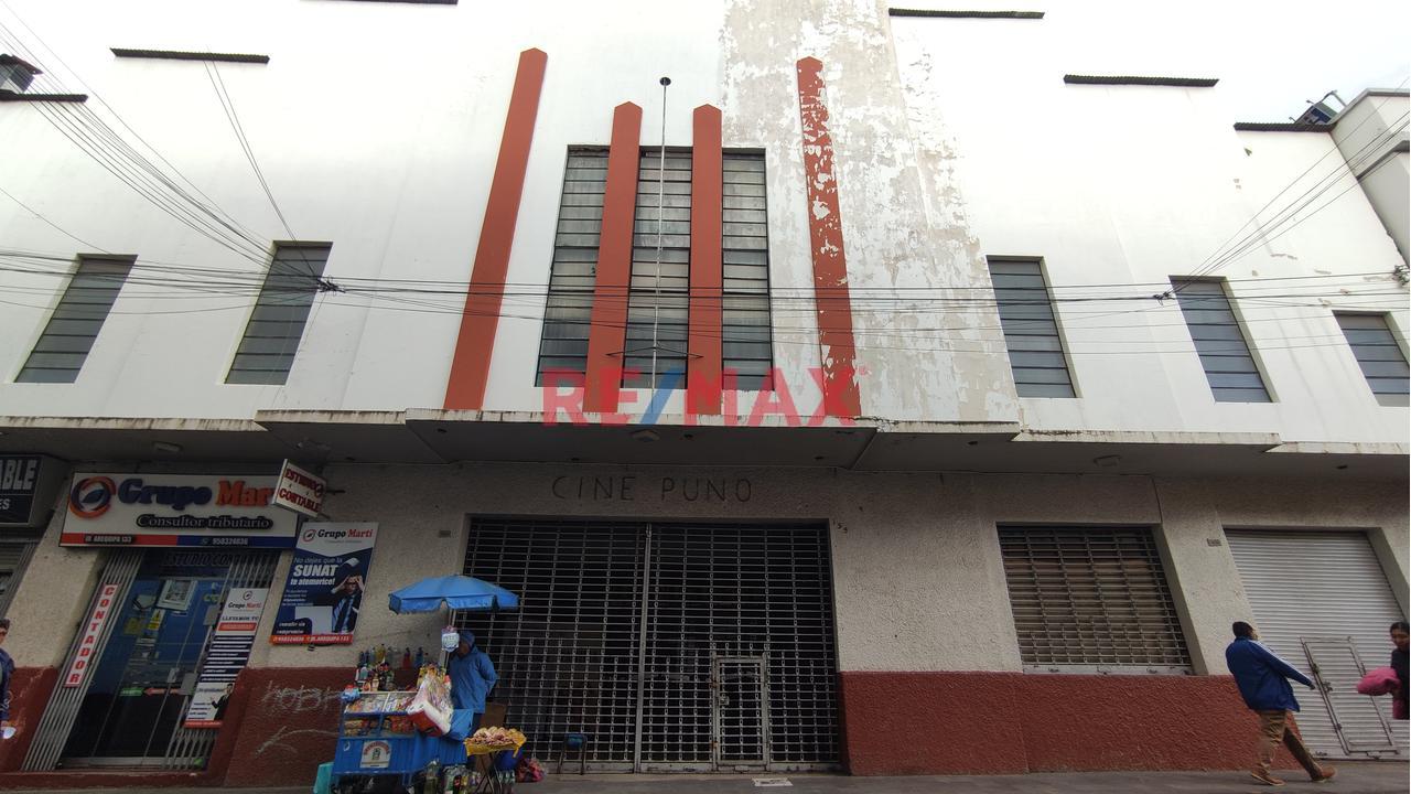 Venta De Local Cerca Al Parque Pino - Puno - 1