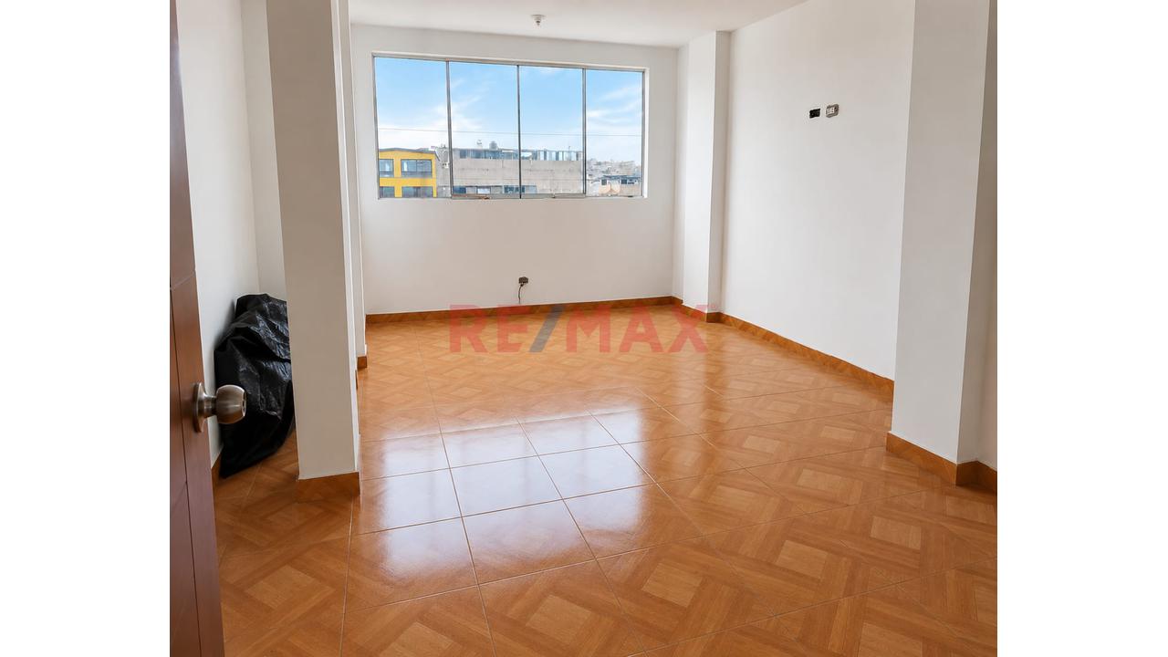 Local Comercial De 3O Metros En Excelente Ubicacion De Chorrillos - 2