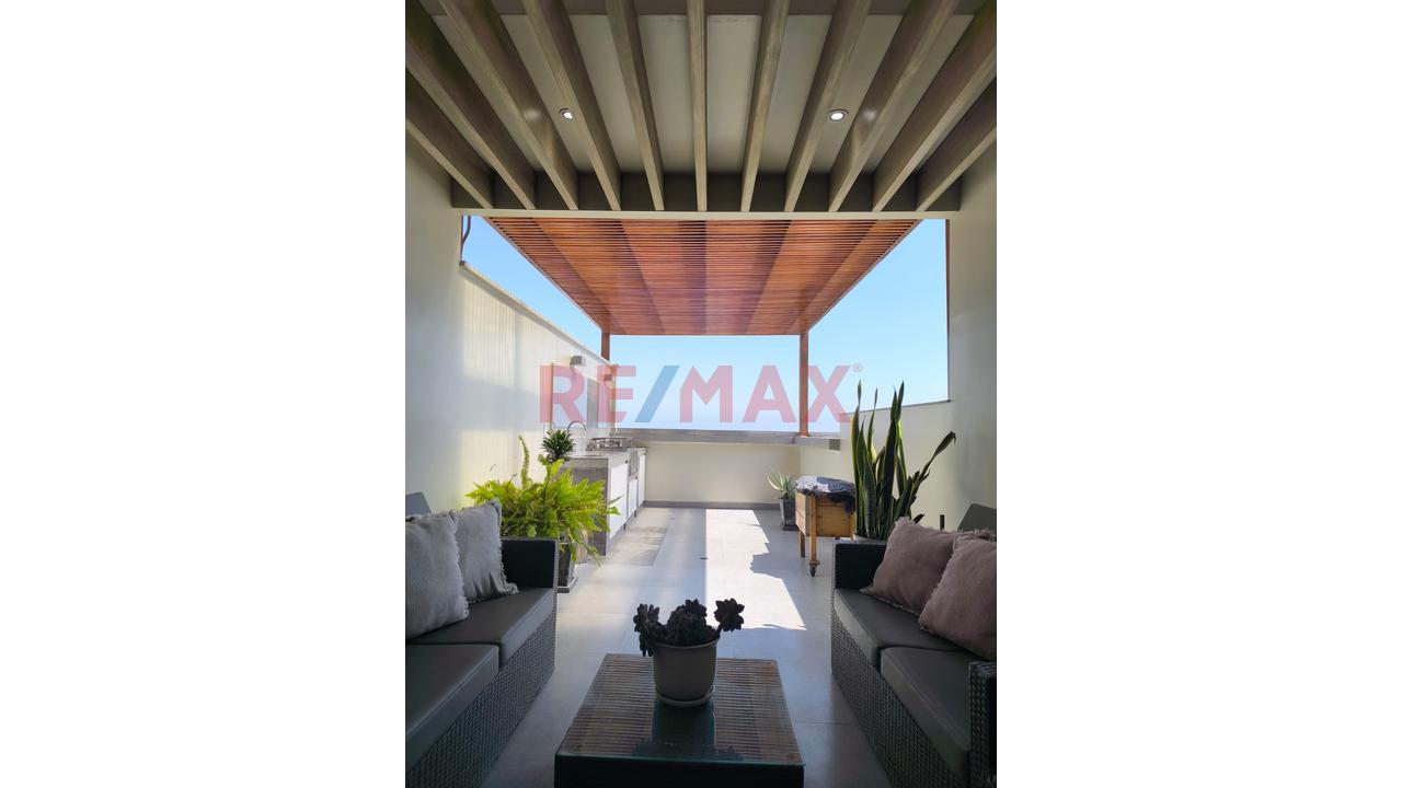 Bajo De Precio !!  Venta De Hermoso Triplex — foto 7