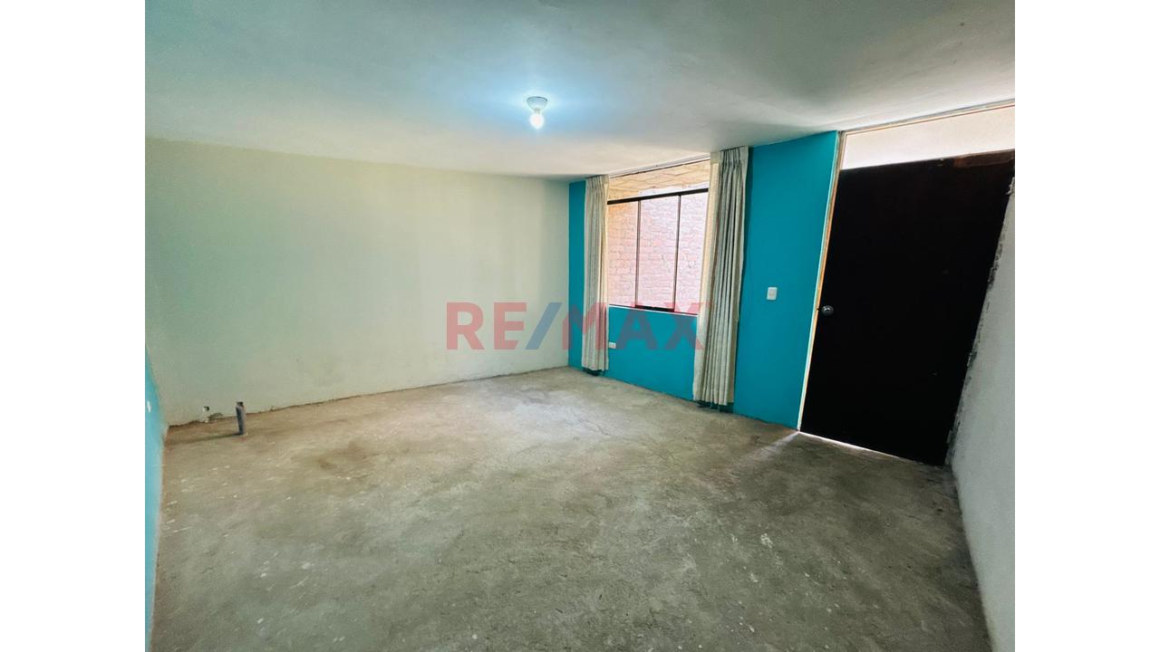Venta De Terreno En La Rinconada (Con Construccion De 1 Piso Y Bases Para 4 Pisos) - 9