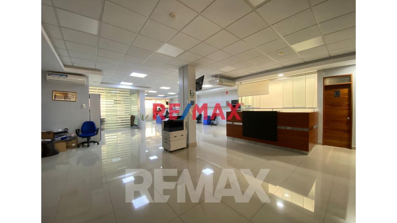 Alquiler De Local Industrial– Cercado De Lima (Av. Argentina) - 17