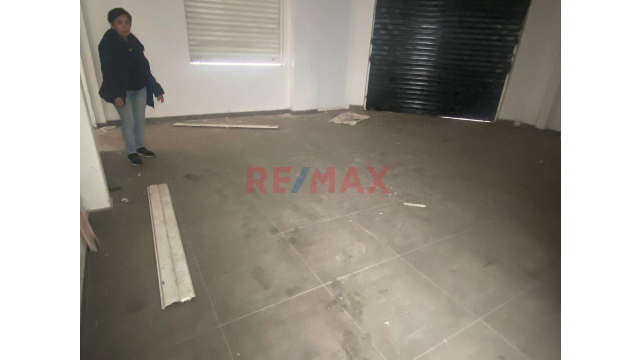 Vendo Local Comercial En San Isidro - 5