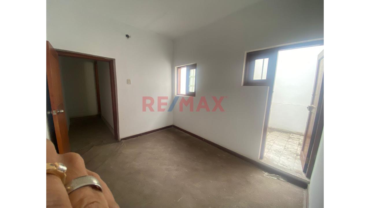 Vendo Local Comercial En San Isidro - 19