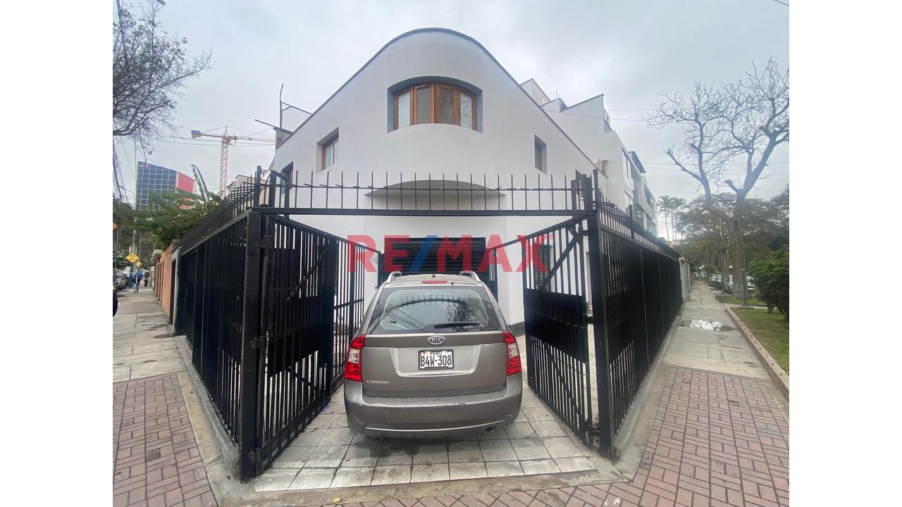 Vendo Local Comercial En San Isidro