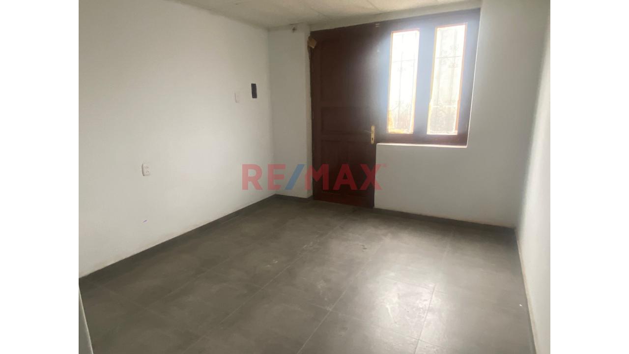 Vendo Local Comercial En San Isidro - 4