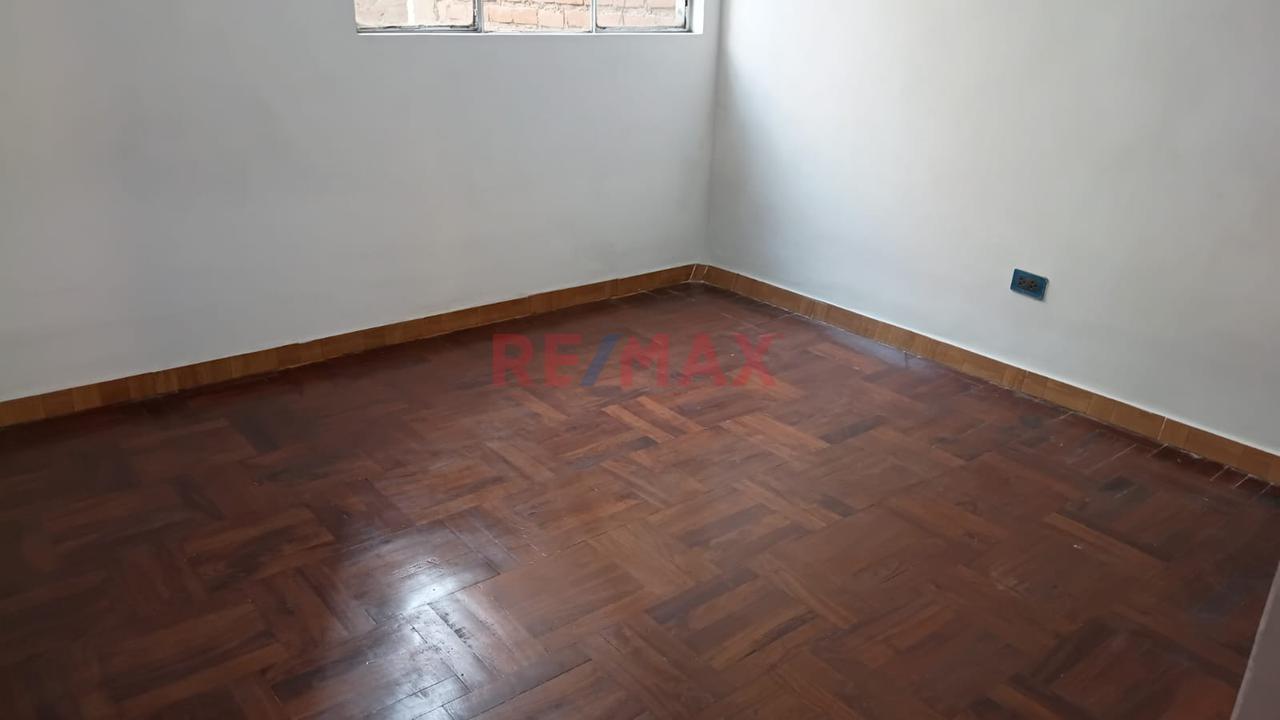 Oportunidad De Venta En Cercado De Lima - 4