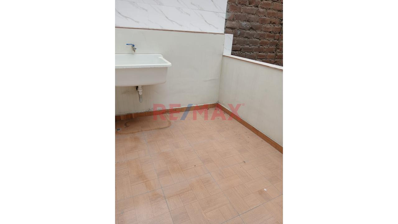 Oportunidad De Venta En Cercado De Lima - 12