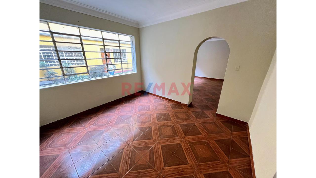 Gran Oportunidad De Alquilar En Linsidro!!.. Tu Oficina En Primer Piso De 90M2 Con 3 Ambientes - 6