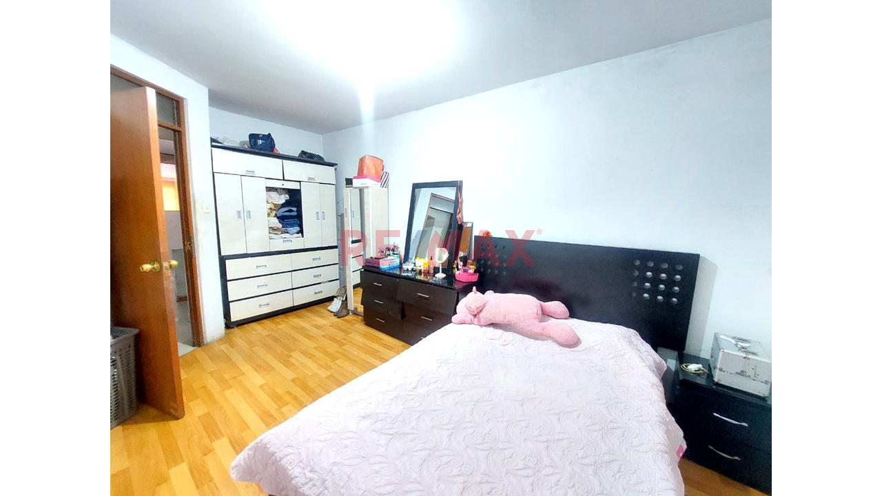 Venta De Casa Frente A Campo Deportivo El Roble Carabayllo — foto 4