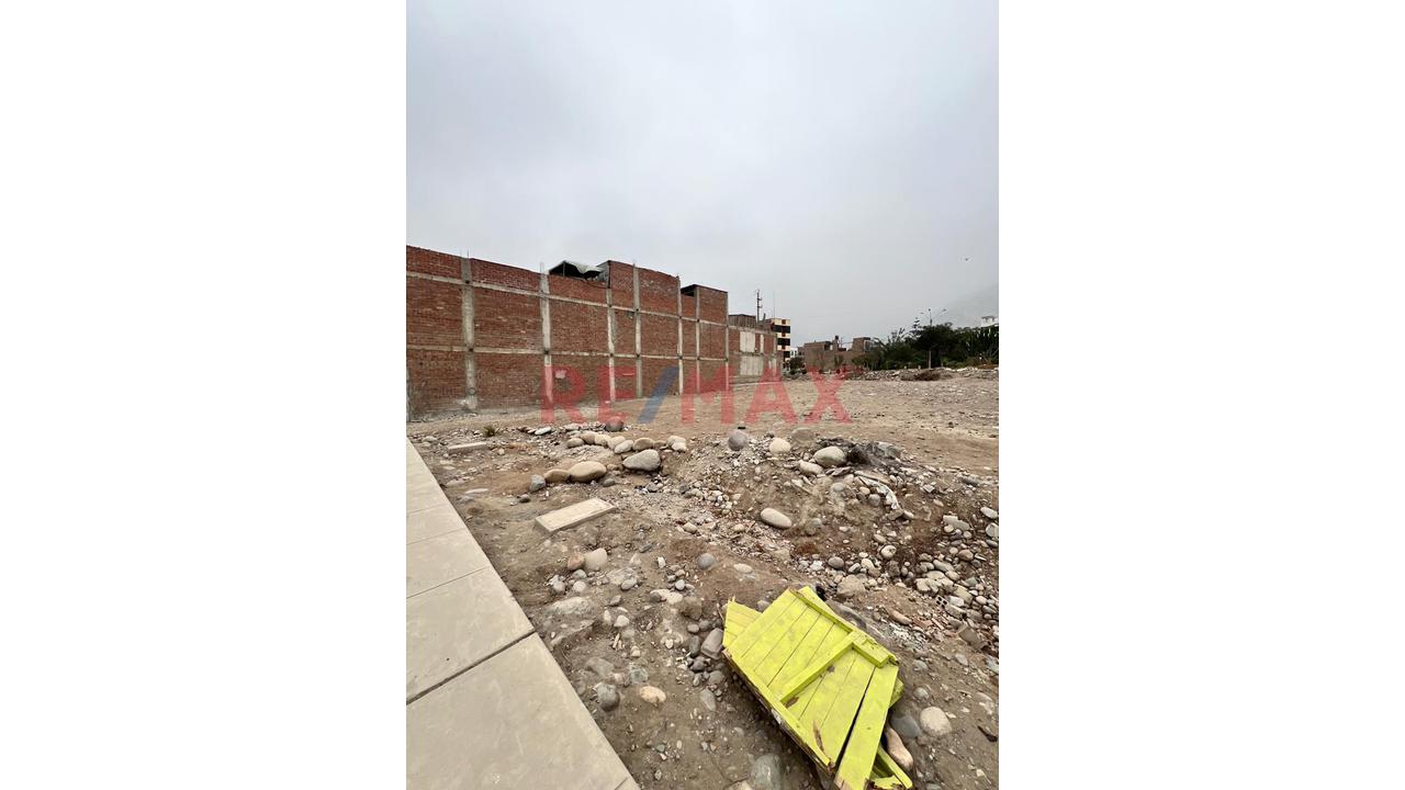 Atencion Inversionistas Vendo Amplio Terreno-Ramiro Prialé-Lurigancho — foto 6