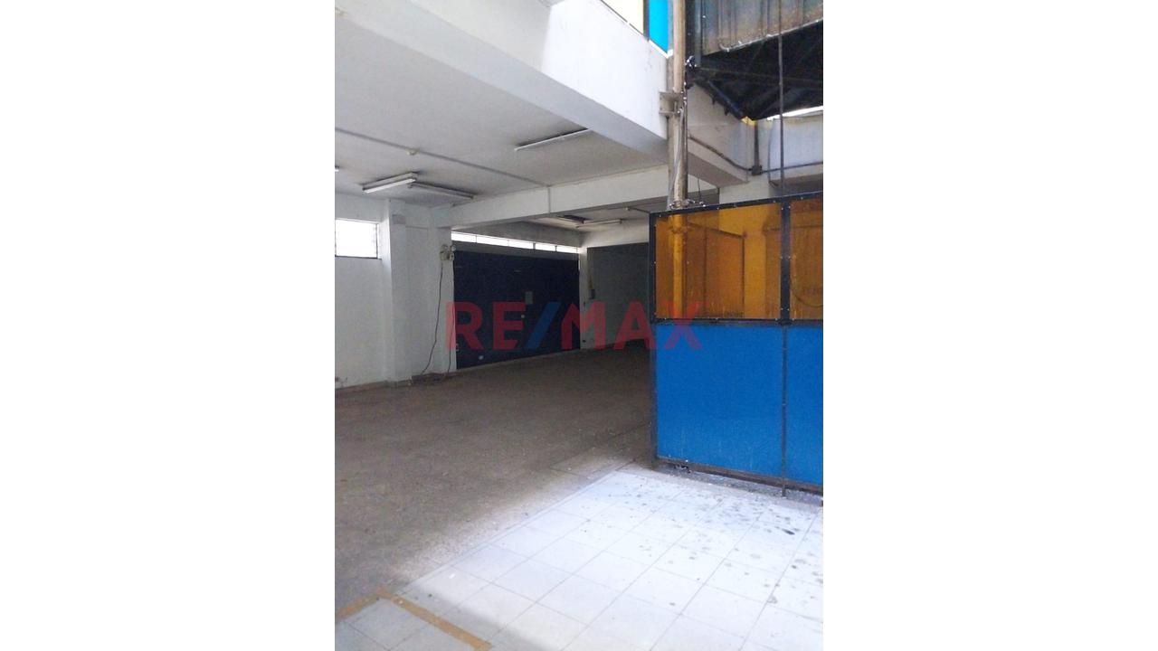 Se Alquila Amplio Local Comercial De 5 Pisos ¡Haz Crecer Tu Negocio En Una Ubicación Estratégica Y De Alto Impacto Comercial! - 11