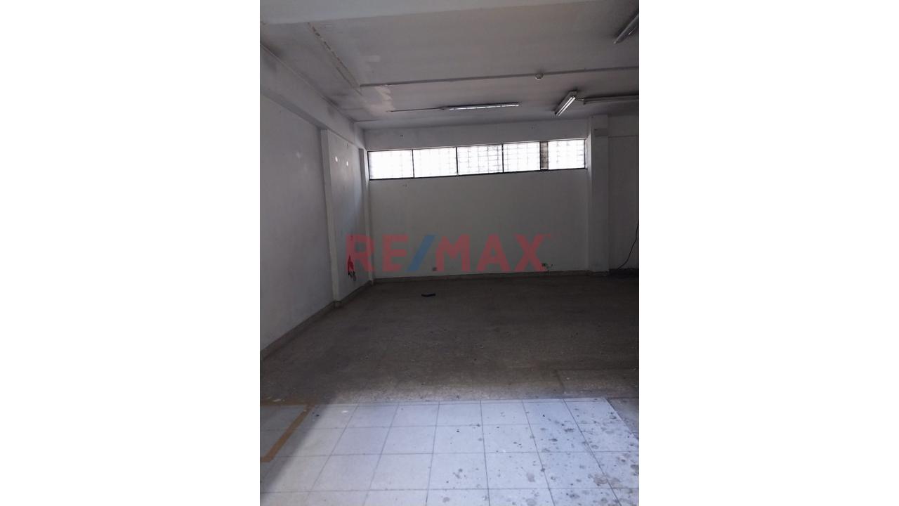 Se Alquila Amplio Local Comercial De 5 Pisos ¡Haz Crecer Tu Negocio En Una Ubicación Estratégica Y De Alto Impacto Comercial! - 16