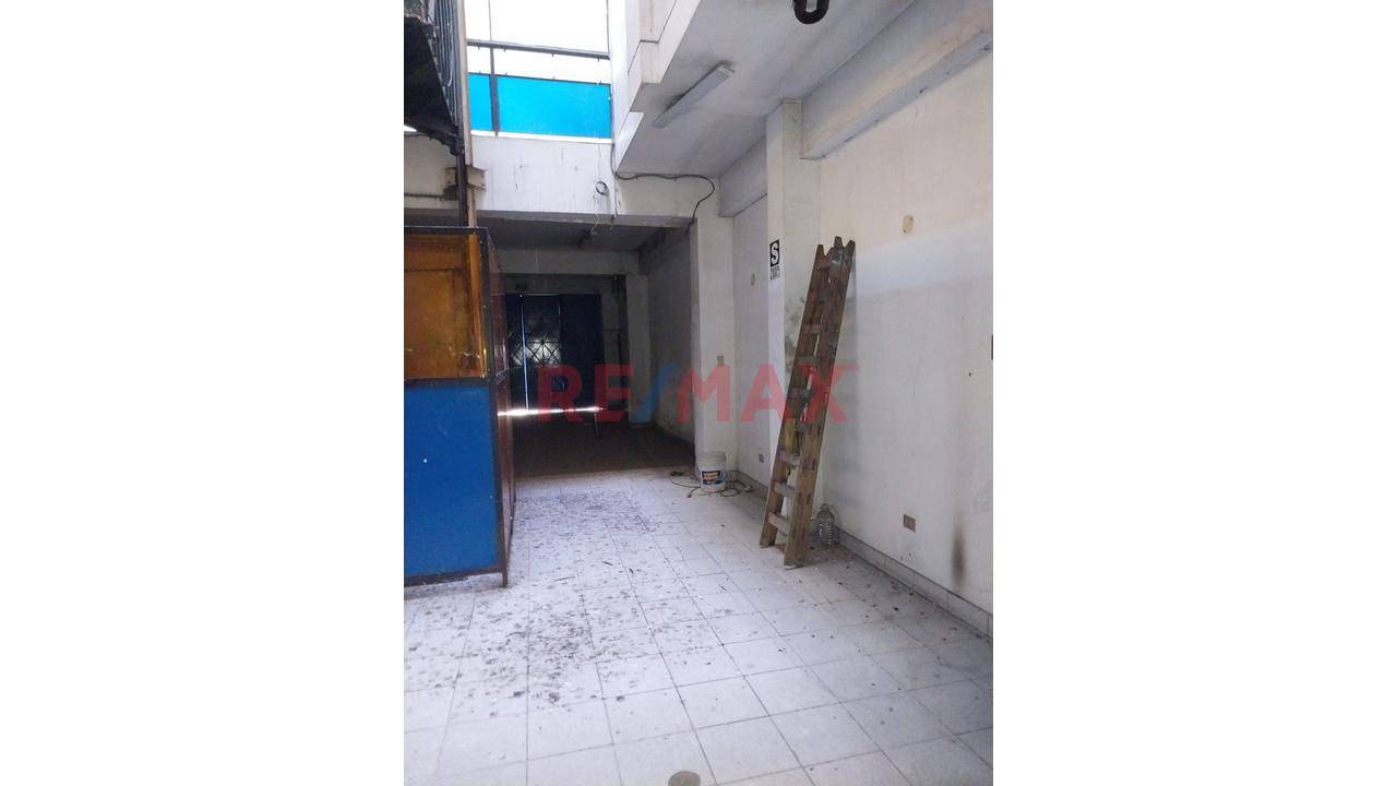 Se Alquila Amplio Local Comercial De 5 Pisos ¡Haz Crecer Tu Negocio En Una Ubicación Estratégica Y De Alto Impacto Comercial! - 12