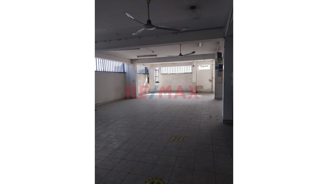 Se Alquila Amplio Local Comercial De 5 Pisos ¡Haz Crecer Tu Negocio En Una Ubicación Estratégica Y De Alto Impacto Comercial! - 8