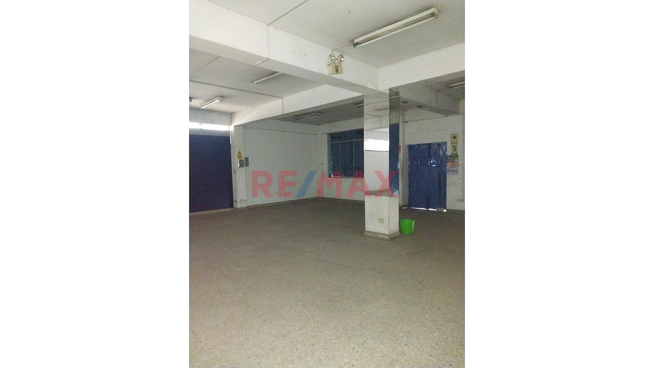Se Alquila Amplio Local Comercial De 5 Pisos ¡Haz Crecer Tu Negocio En Una Ubicación Estratégica Y De Alto Impacto Comercial! - 14