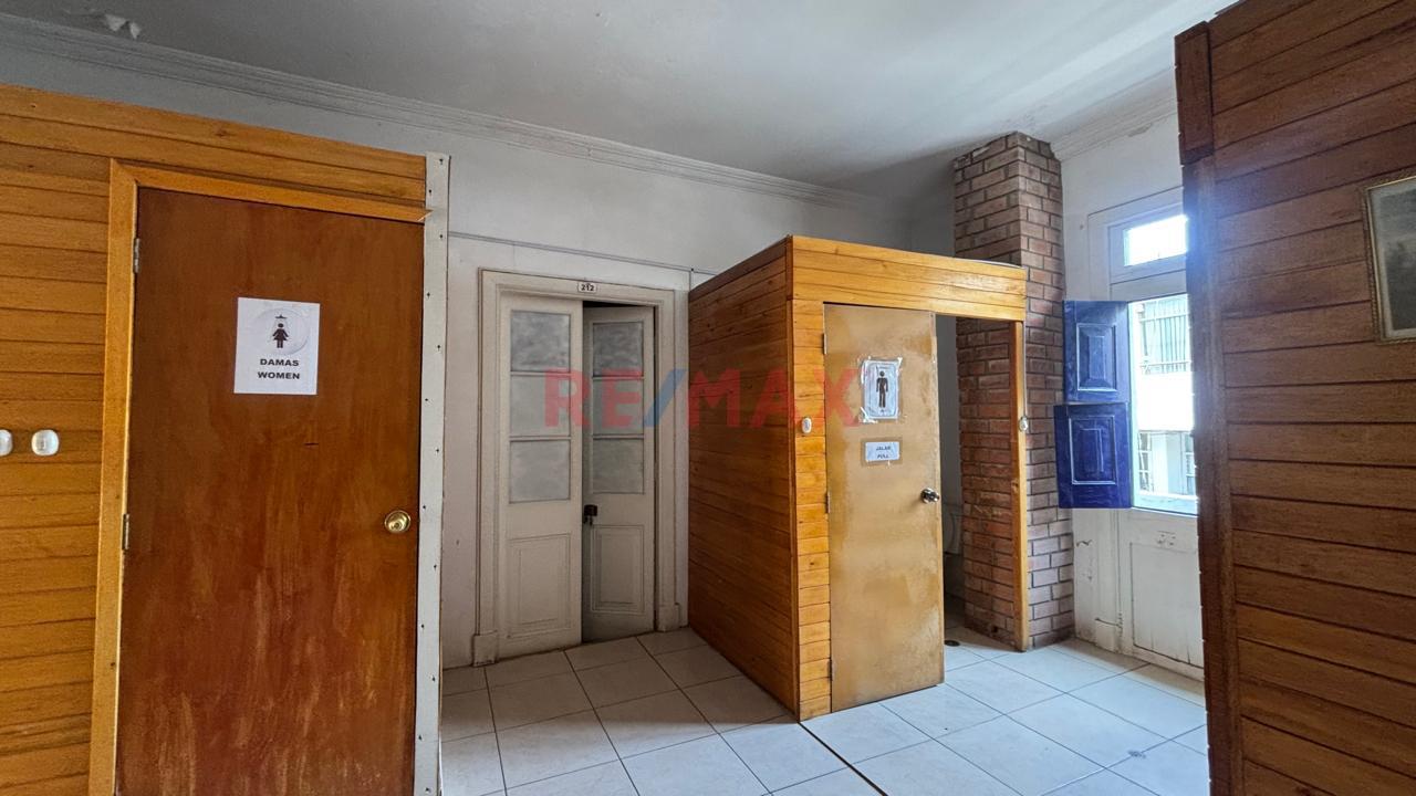 Local Comercial En Alquiler En Zona Altamente Transitada — foto 15