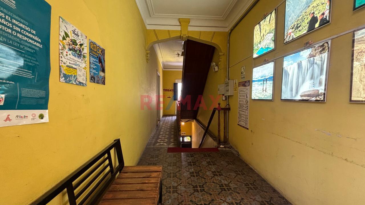 Local Comercial En Alquiler En Zona Altamente Transitada — foto 13