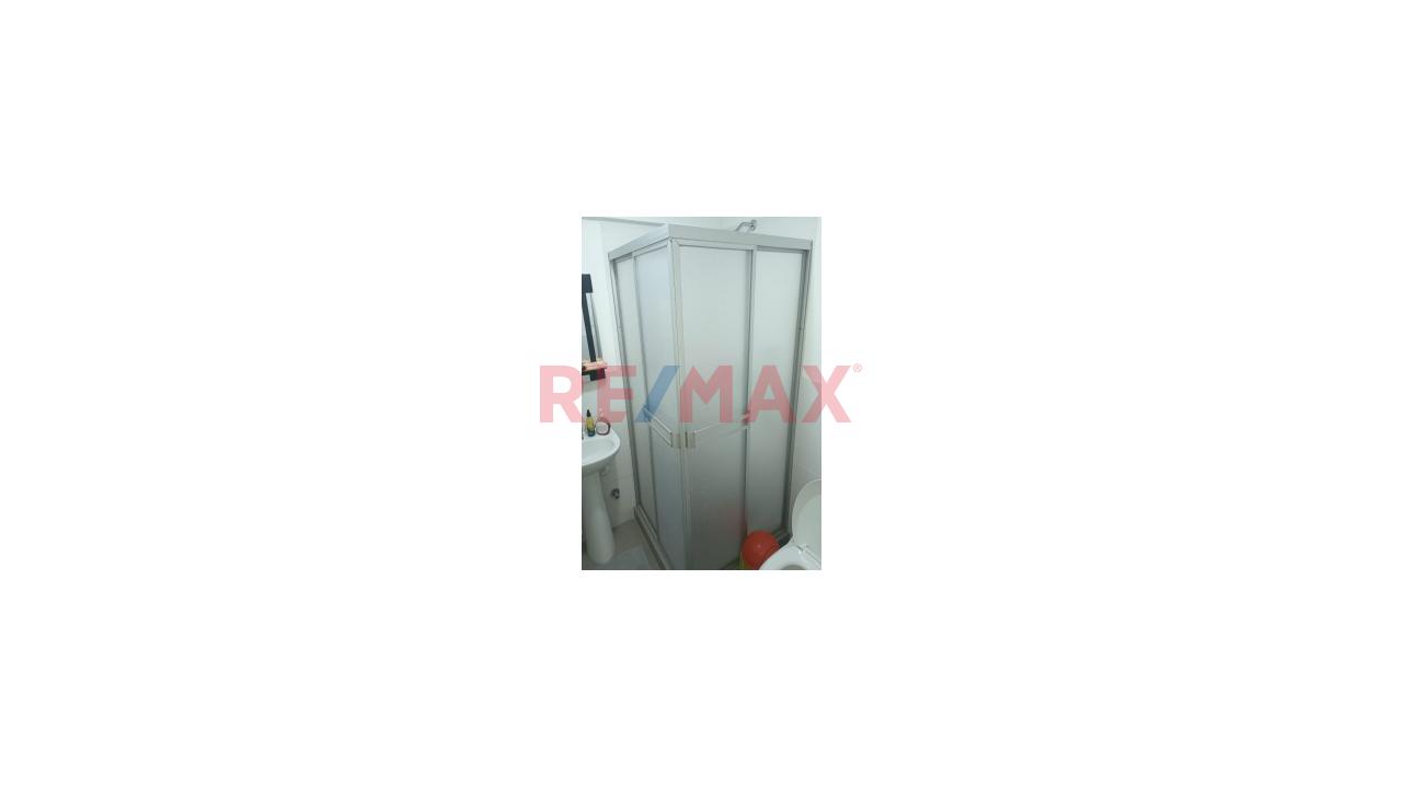 Departamento Cerca Al Malecon En Venta - 12