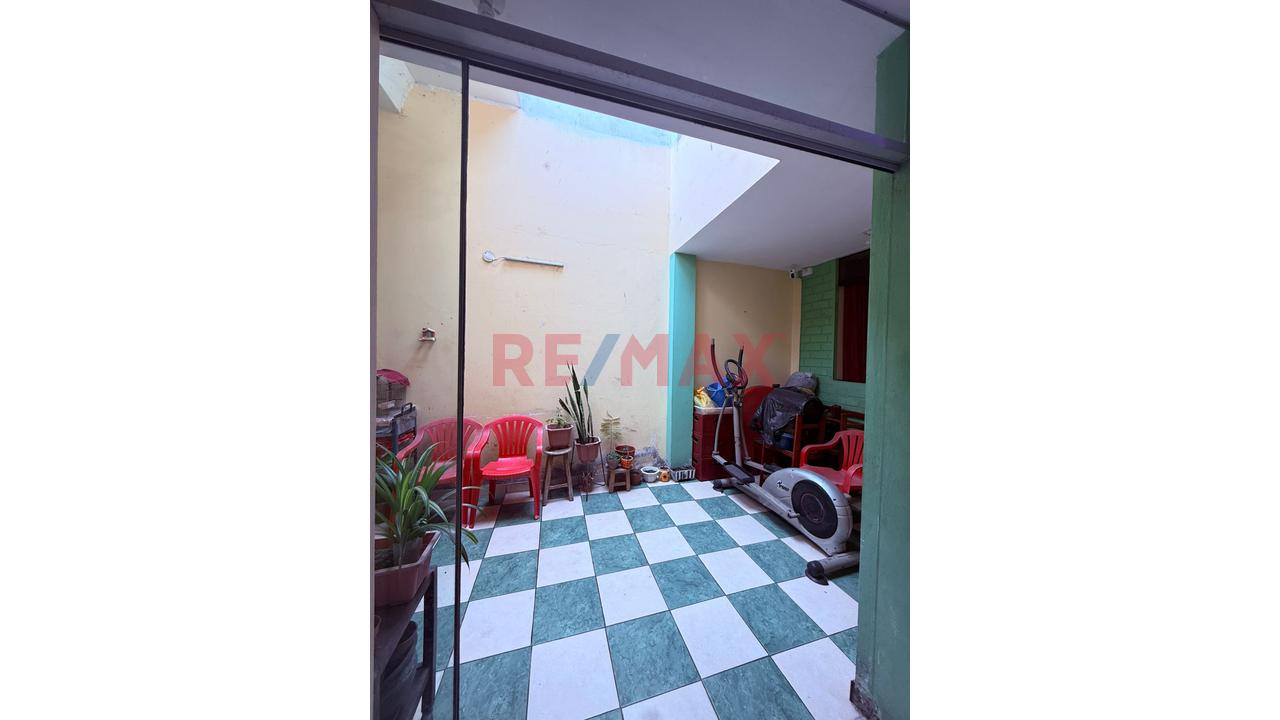 Venta De Casa En San Martin De Porres — foto 8