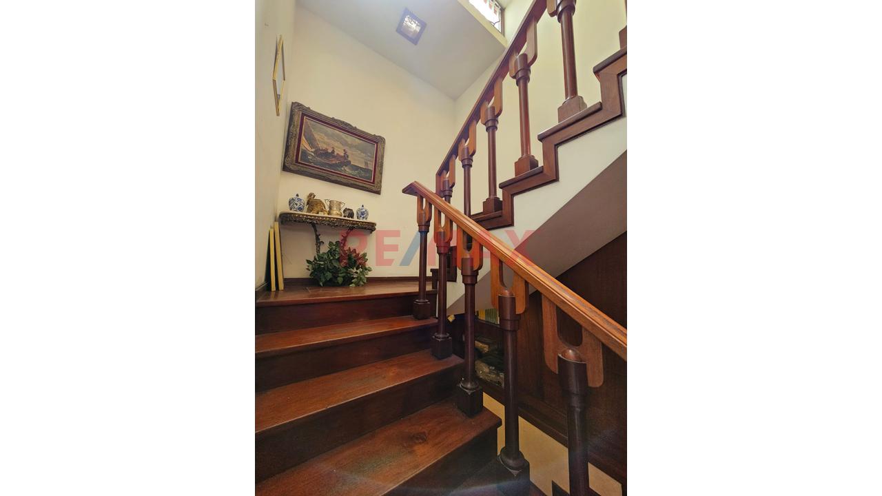 🏡 Elegante Casa En Venta En San Isidro – Amplitud, Privacidad Y Ubicación Premium - 9