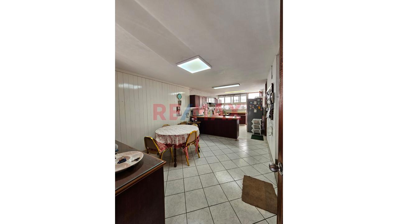 🏡 Elegante Casa En Venta En San Isidro – Amplitud, Privacidad Y Ubicación Premium - 4