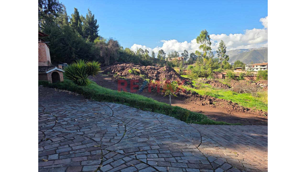Venta De Amplio Terreno De 1,621.77M² En Urb. Santa María – Cusco - 5