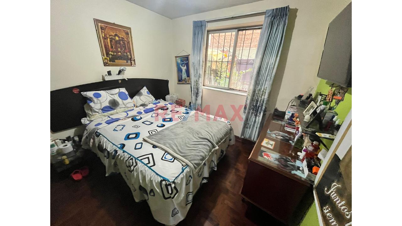 Venta Casa De 4 Pisos Mas Azotea Y Dos Cocheras — foto 12