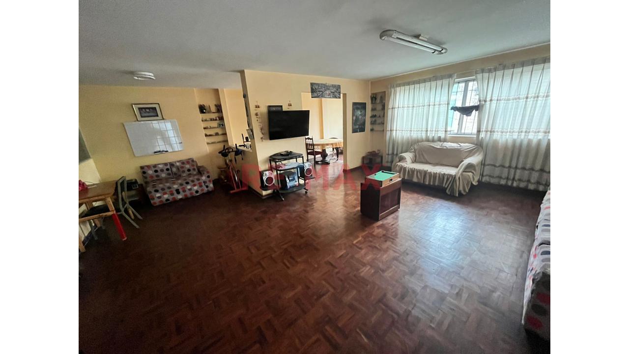 Venta Casa De 4 Pisos Mas Azotea Y Dos Cocheras — foto 8