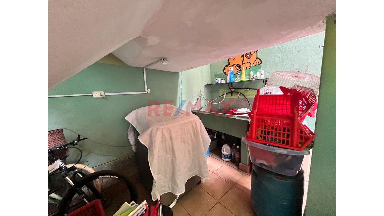 Venta Casa De 4 Pisos Mas Azotea Y Dos Cocheras — foto 7