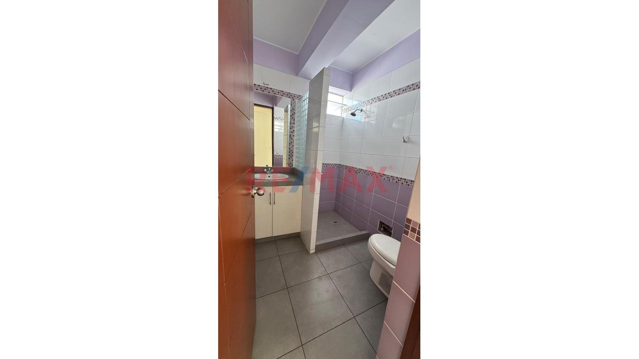 Venta De Flat En Surco 2Do Piso — foto 13