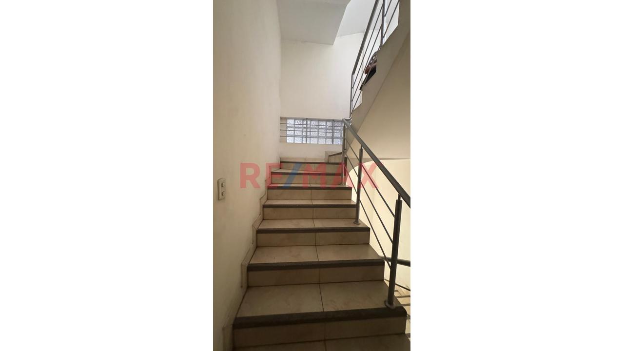Venta De Flat En Surco 2Do Piso — foto 15