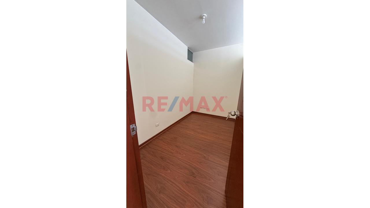 Venta De Flat En Surco 2Do Piso — foto 14