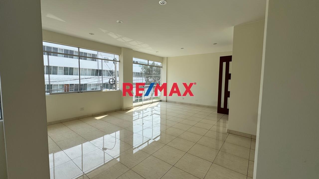 Venta De Flat En Surco