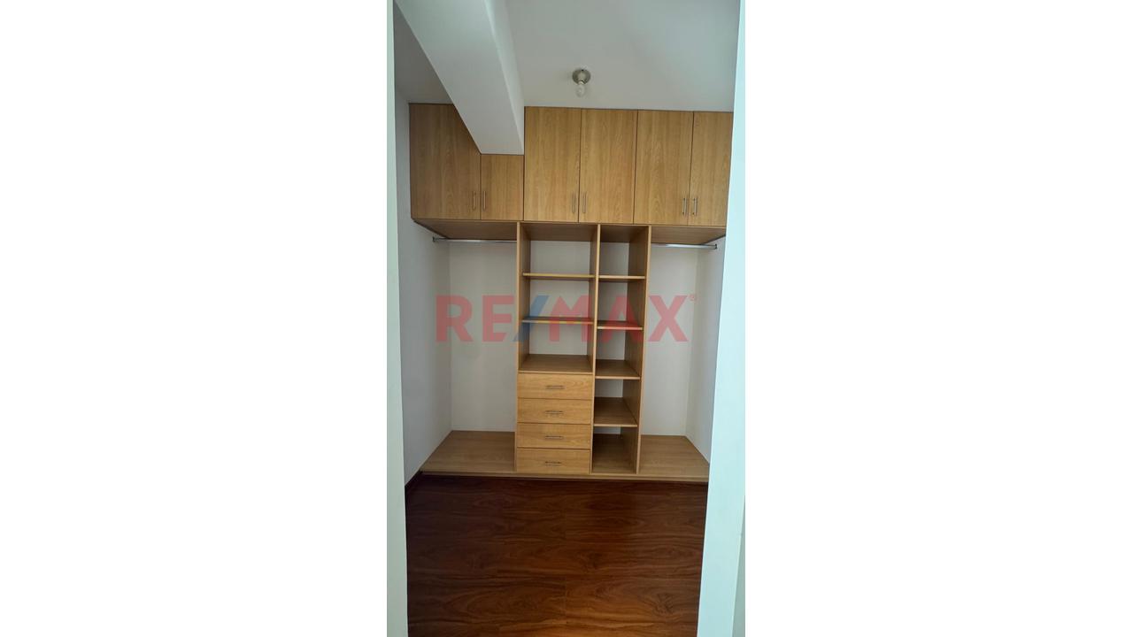 Venta De Flat En Surco 2Do Piso — foto 9