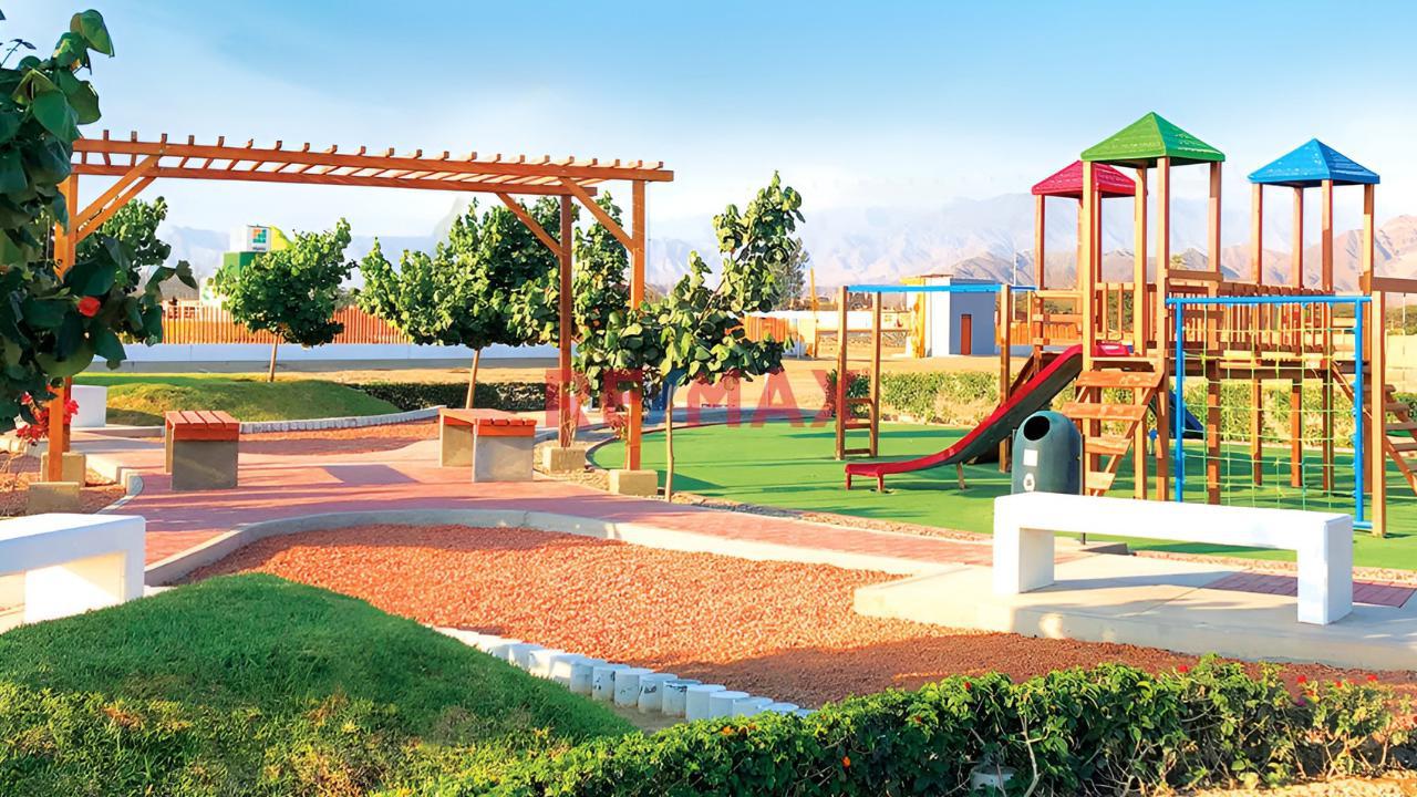 Venta De Terreno En Condominio Sol De Covilla - 1