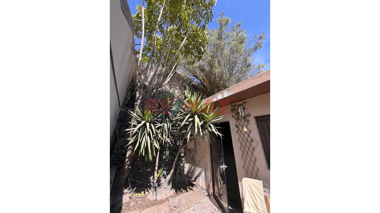 En Venta - Casa Como Terreno En Vallecito - 3