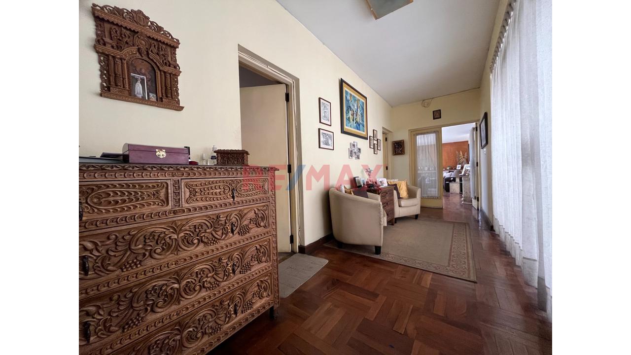 En Venta - Casa Como Terreno En Vallecito - 13