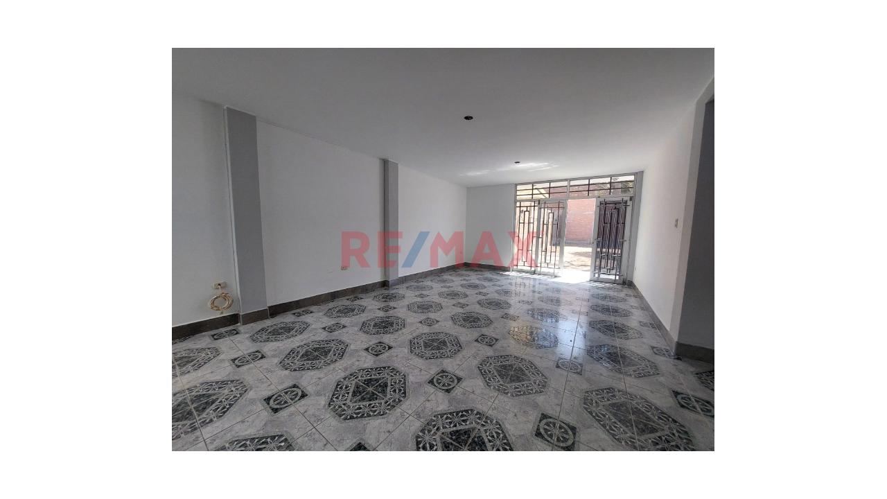 🏡 ¡Se Vende Amplia Casa En Venta En Urb. Patazca! 🏡 — foto 2