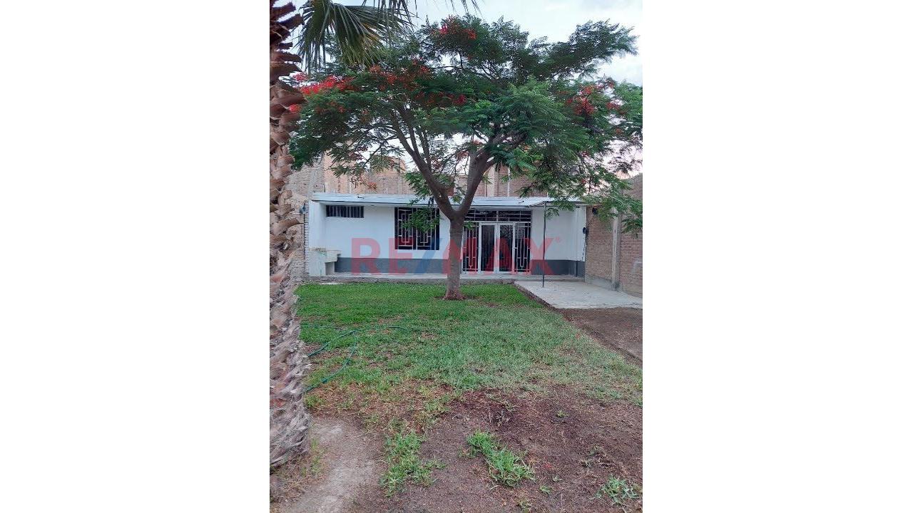 Casa en Venta de 4 dormitorios ubicado en Chiclayo Casa en Venta de 4 dormitorios ubicado en Chiclayo