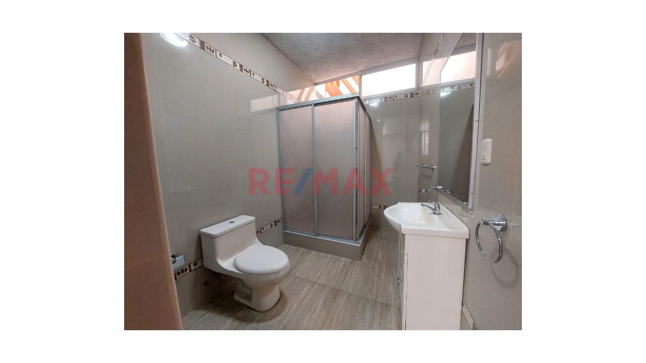 🏡 ¡Se Vende Amplia Casa En Venta En Urb. Patazca! 🏡 — foto 12