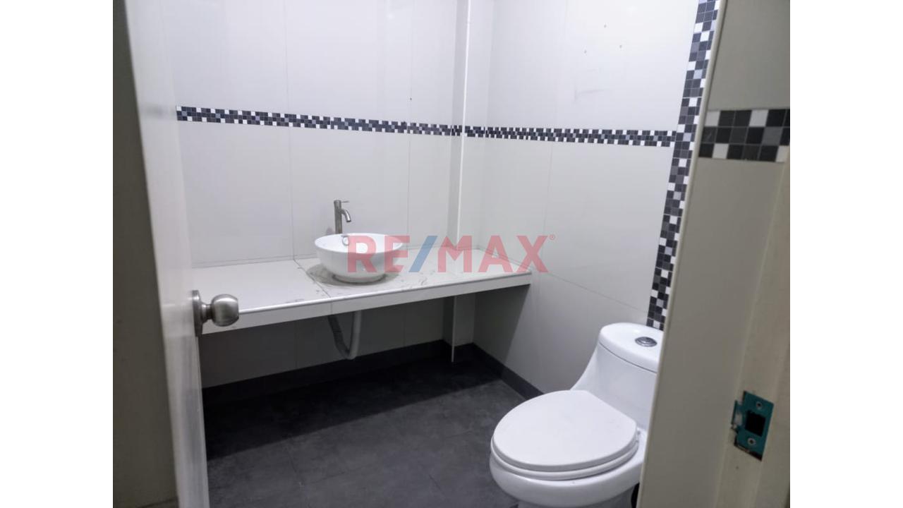 Se Alquila Av Faucett Bellavista 2Do Y 3Er Piso Comercial - 18