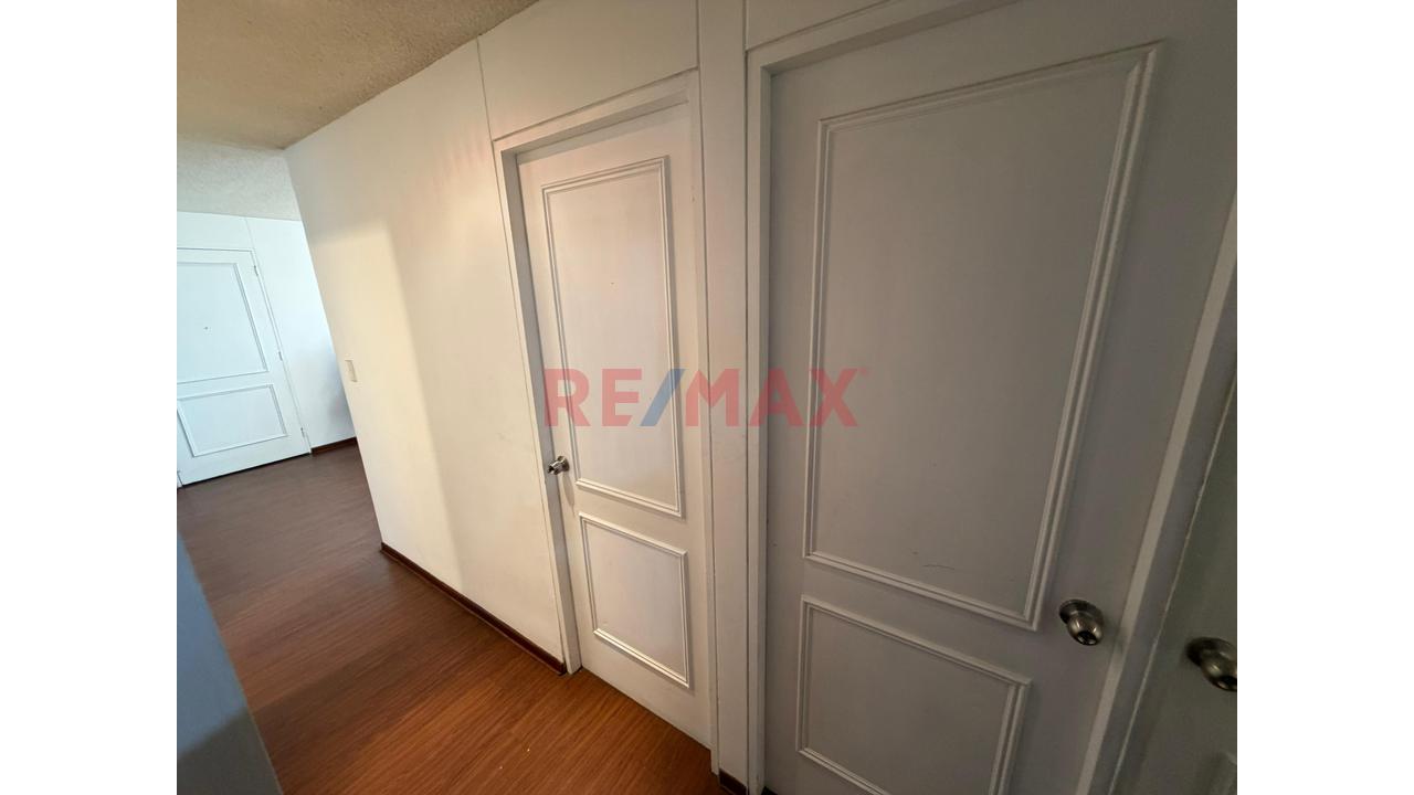 Departamento En Venta 3 Dormitorios En Surquillo — foto 4