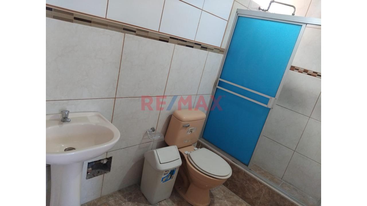 Departamento 2Do Piso En El Agustino - 12
