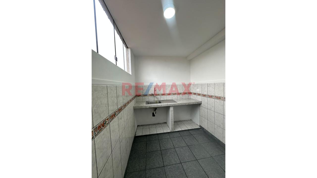 Piso Completo En Venta Con  2 Departamentos Incluidos | Precio Oprtunidad — foto 15