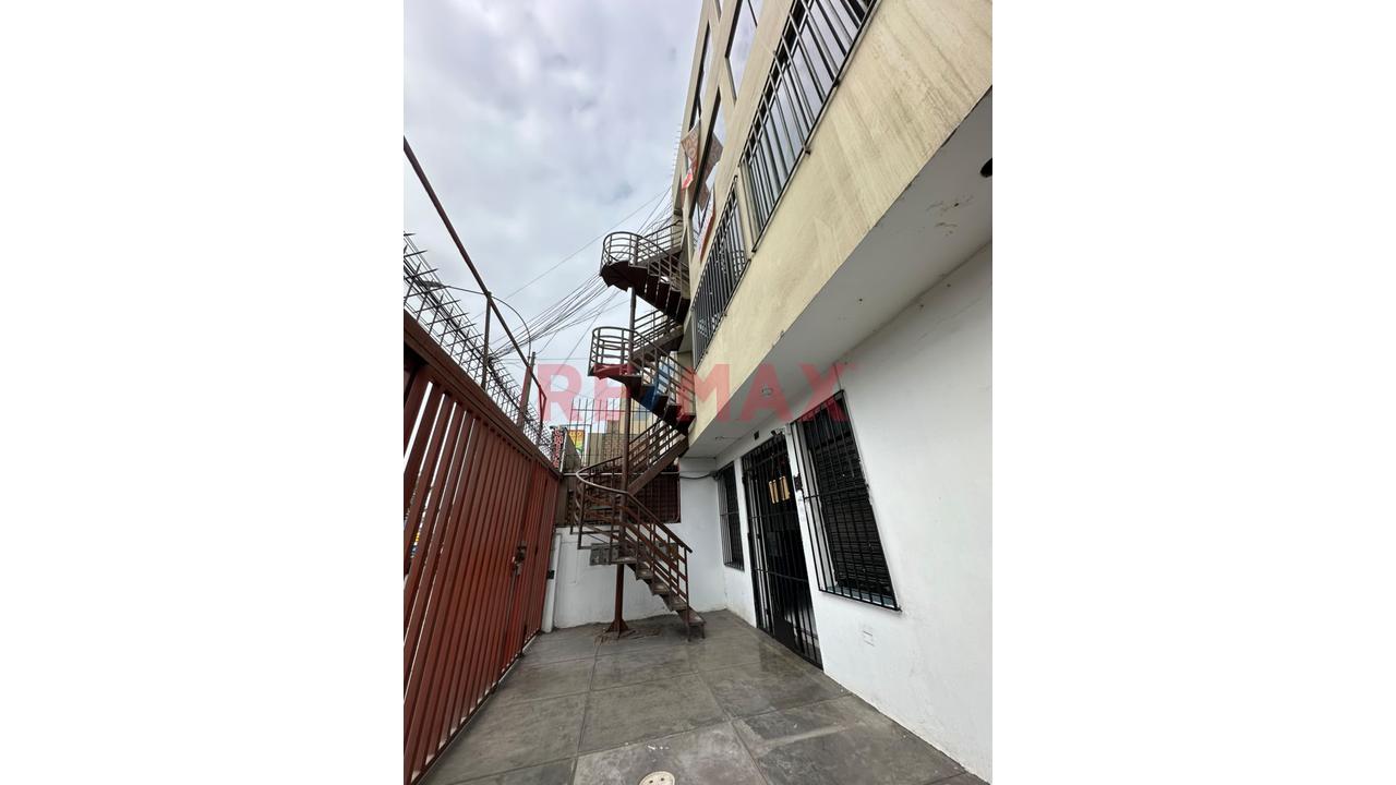 Piso Completo En Venta Con  2 Departamentos Incluidos | Precio Oprtunidad — foto 8