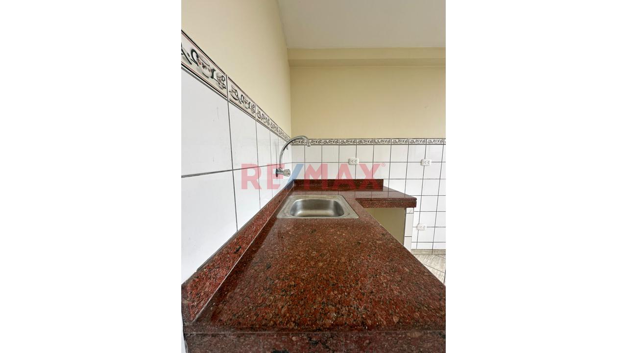 Piso Completo En Venta Con  2 Departamentos Incluidos | Precio Oprtunidad — foto 12