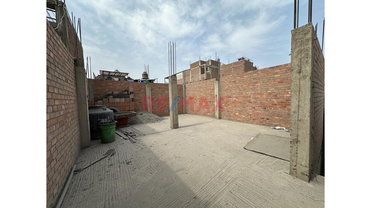 🚧🏡 ¡Invierte Hoy En Una De Las Zonas Con Mayor Proyección De Valorización En San Juan De Lurigancho! 📈✨ — foto 5