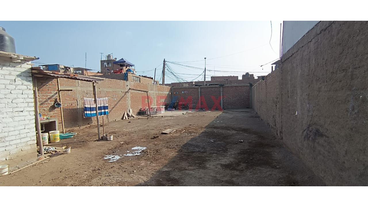 Terreno Urbano Con Dos Frentes En Huaral - 10