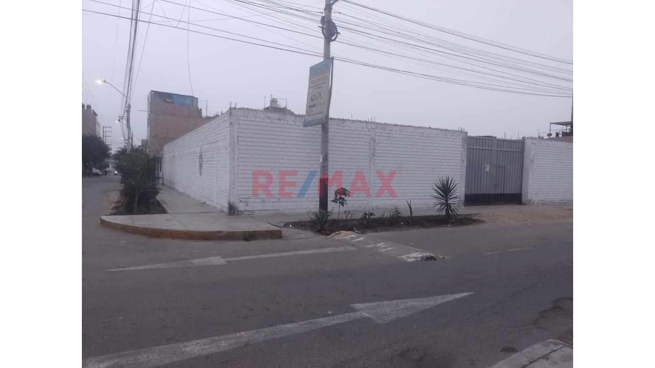 Terreno Urbano Con Dos Frentes En Huaral - 6