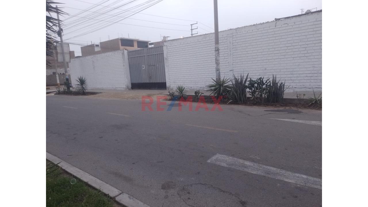 Terreno Urbano Con Dos Frentes En Huaral - 5